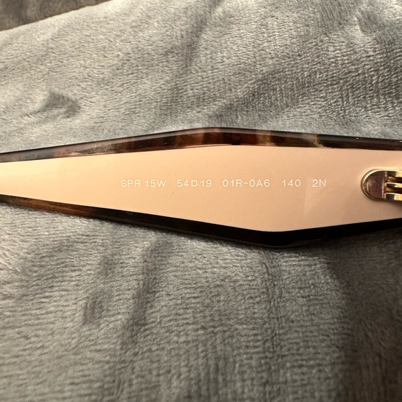 Prada sunglasses. Prescription but original lenses included. - Picture 9 of 15